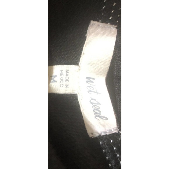 Wet Seal Body Con Dress Black White Sz M~Long Sleeve~Chest 32/34” ~ Flare~ A8 - Picture 2 of 4